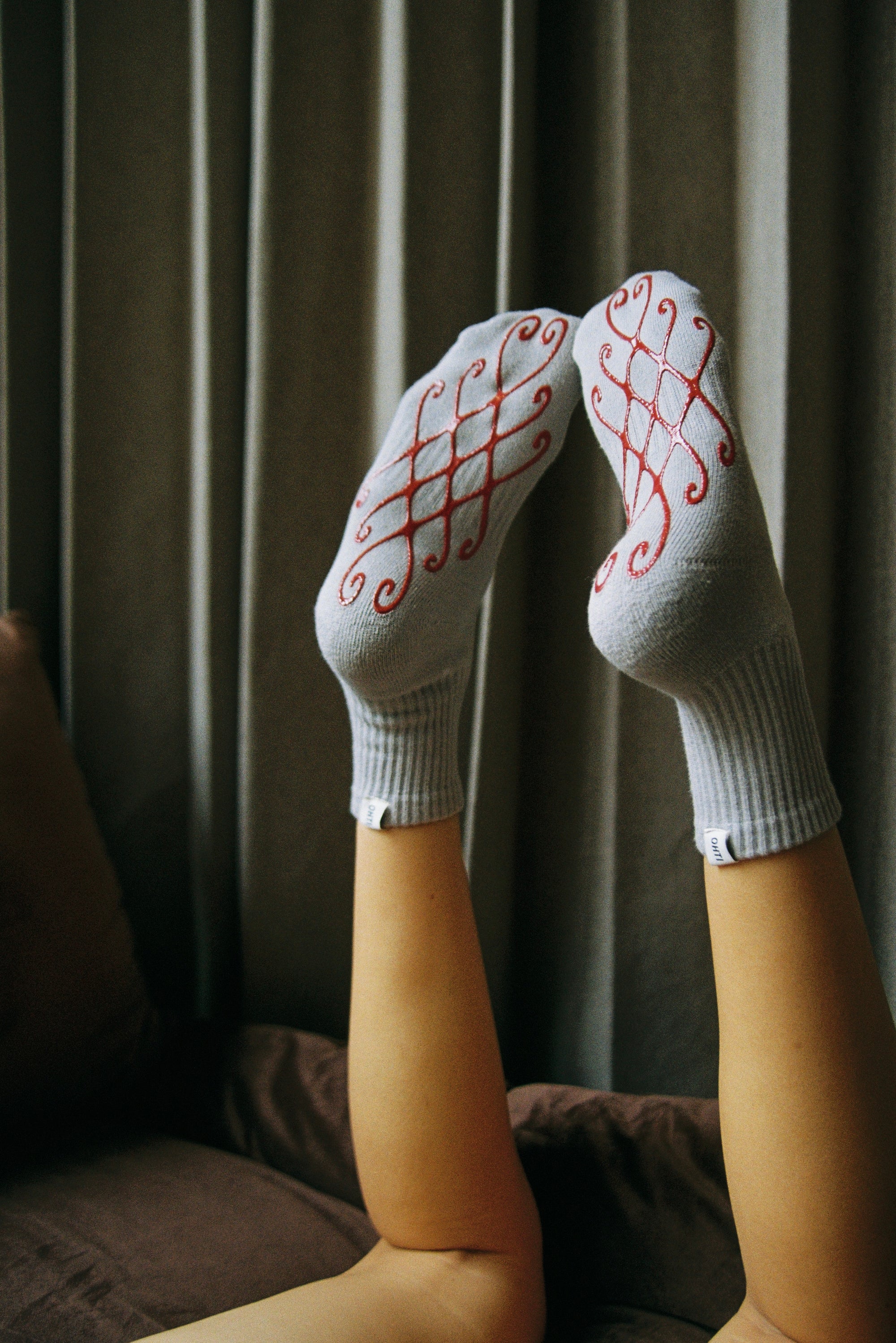 Grip Sock Grey Heart