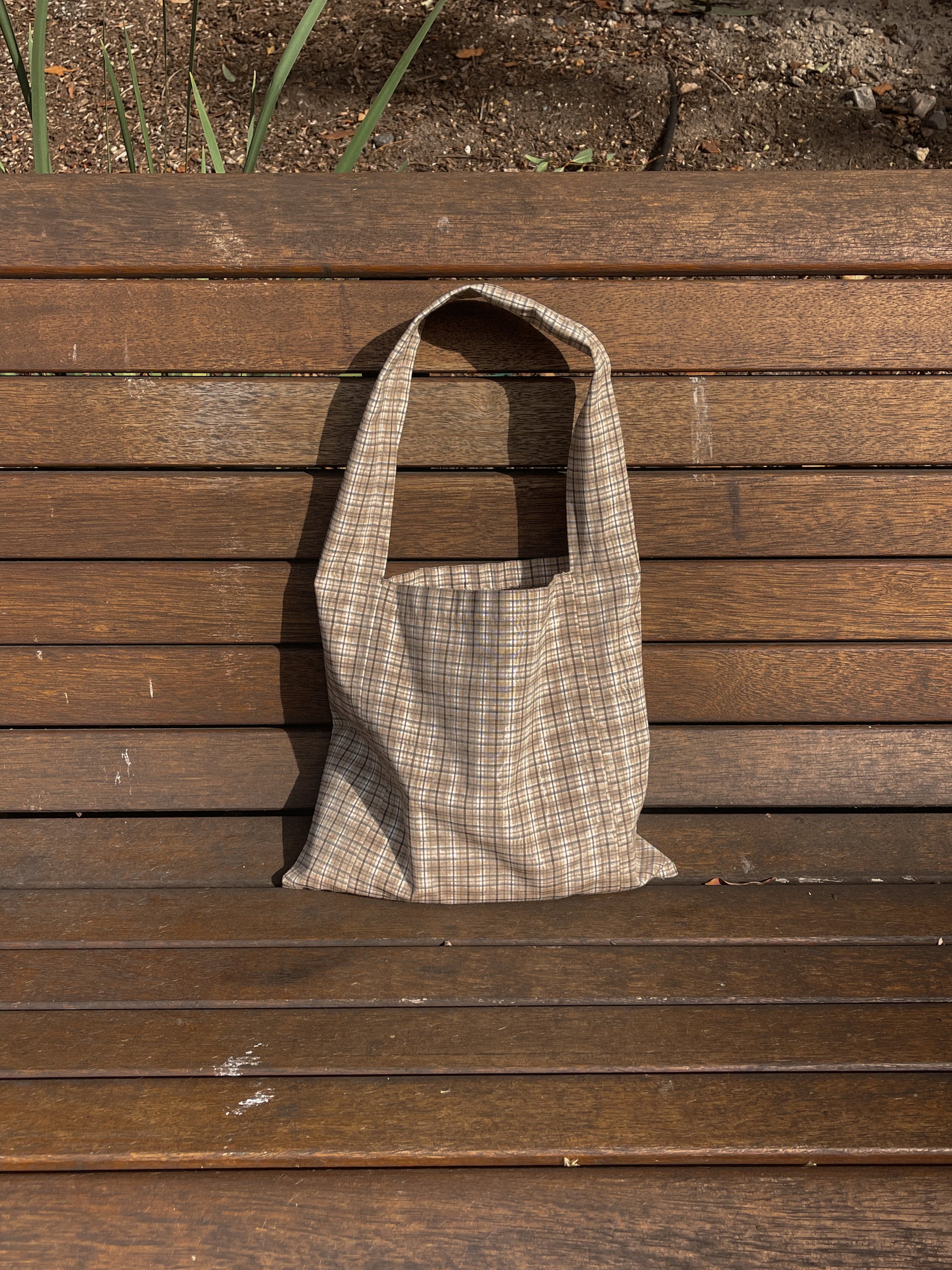 Everyday Tote SML Oat Check