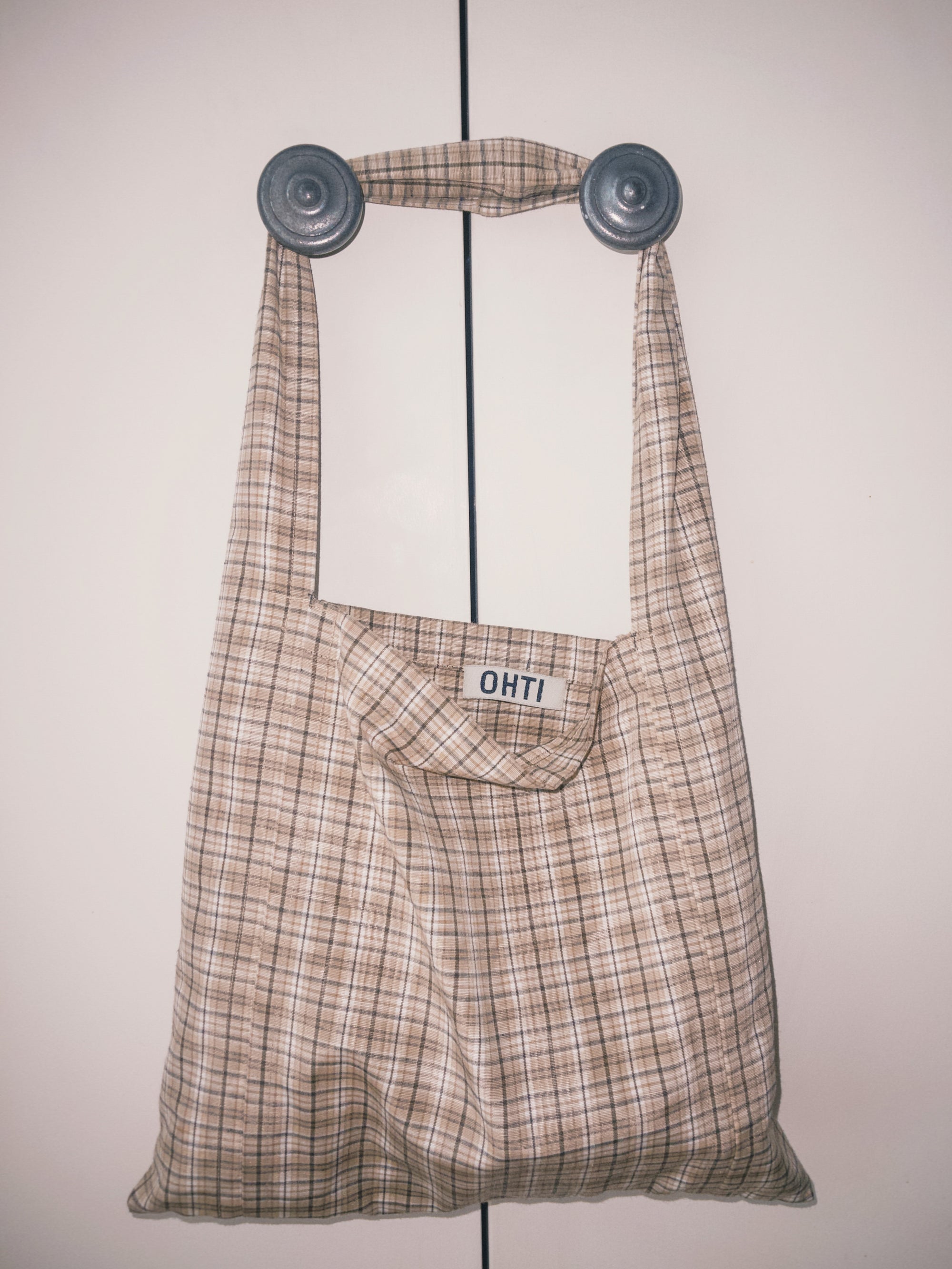 Everyday Tote SML Oat Check